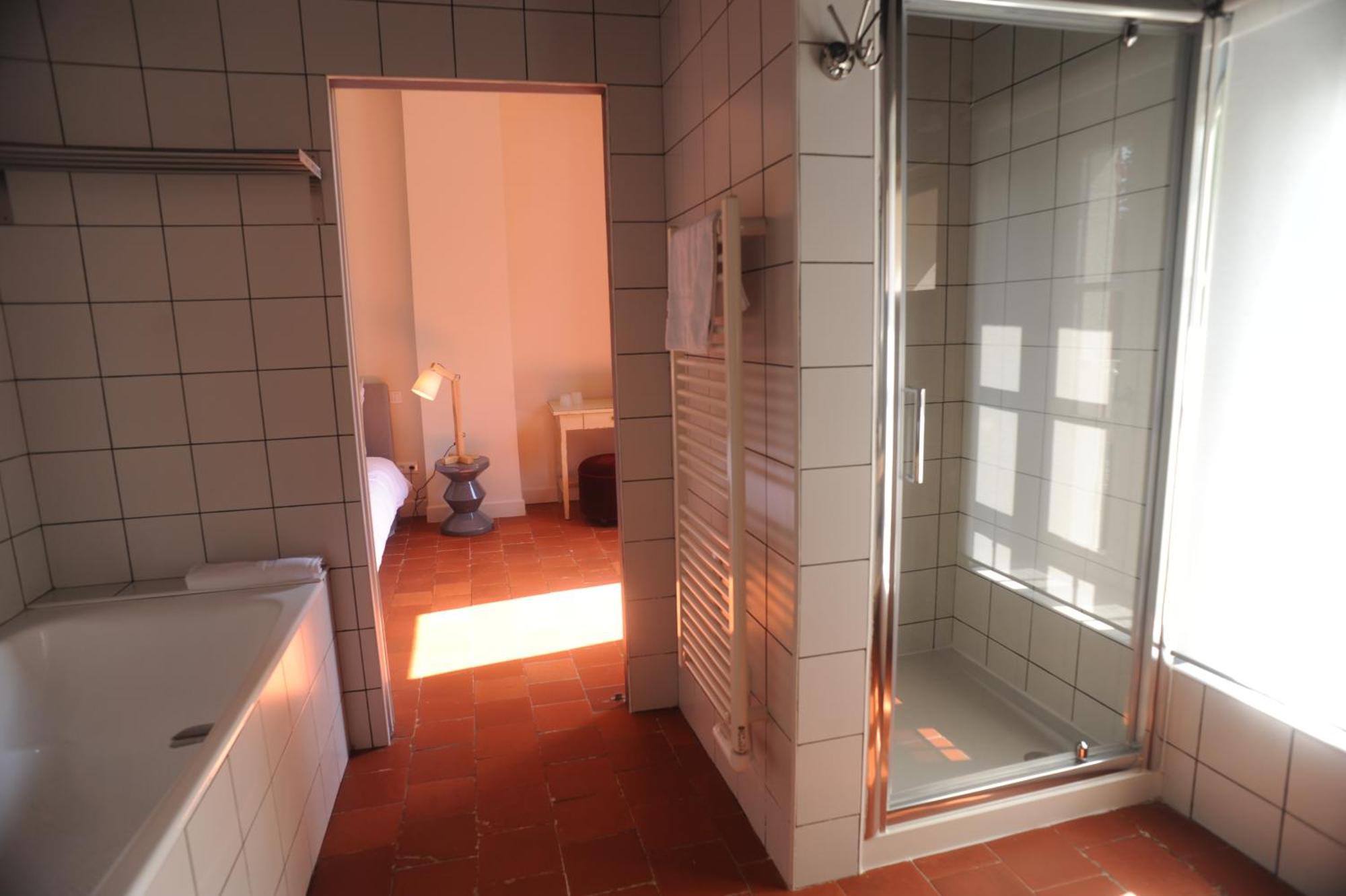 Les Chambres D'Andrea มาร์เซย็อง ภายนอก รูปภาพ